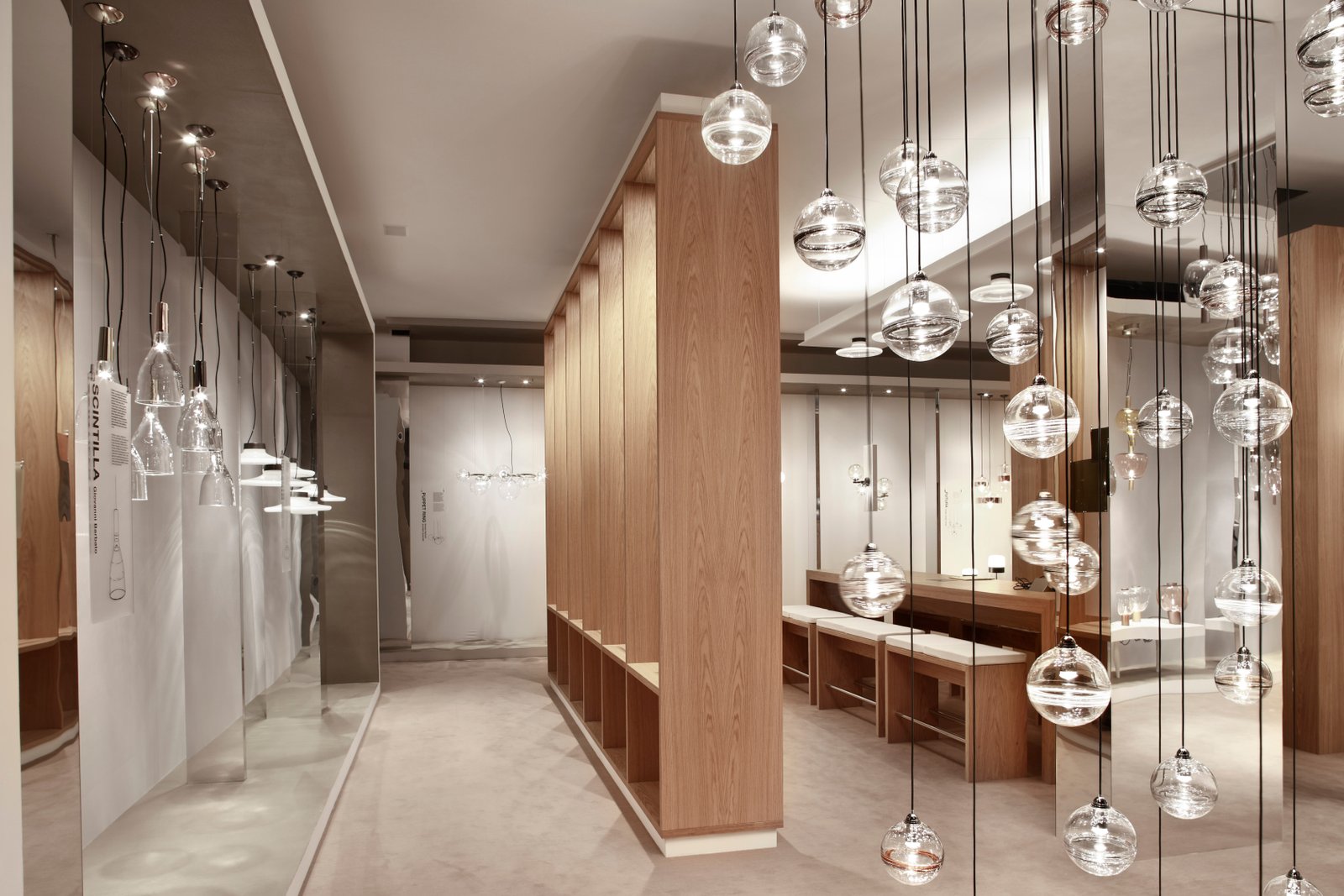 Vistosi_Euroluce2019_01